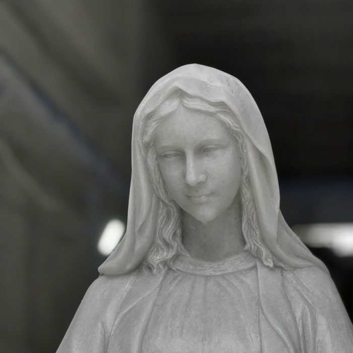 Tượng Đức Mẹ Maria