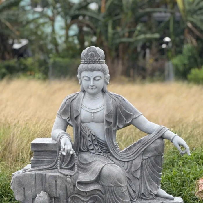 Tượng Quán Tự Bồ Tát